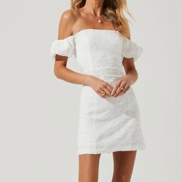 White Puff-Sleeve Off-Shoulder Rehearsal Dress - Picture 1 of 7